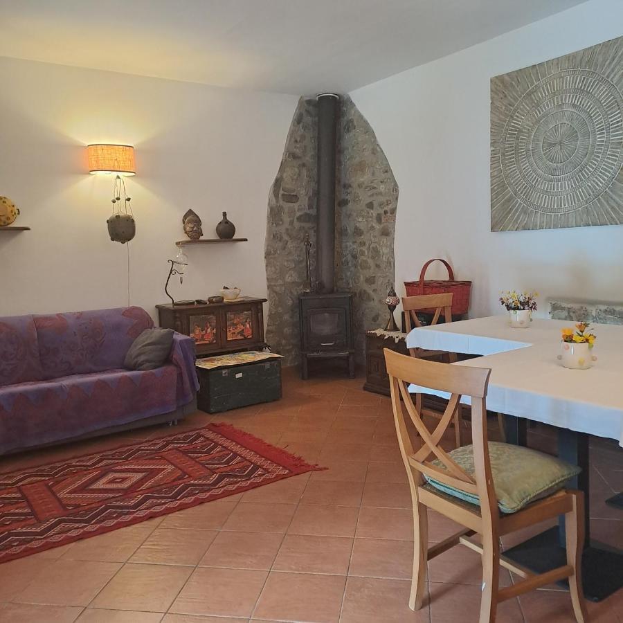 B&B La Casina Rosa La Spezia Valeriano Lunense エクステリア 写真