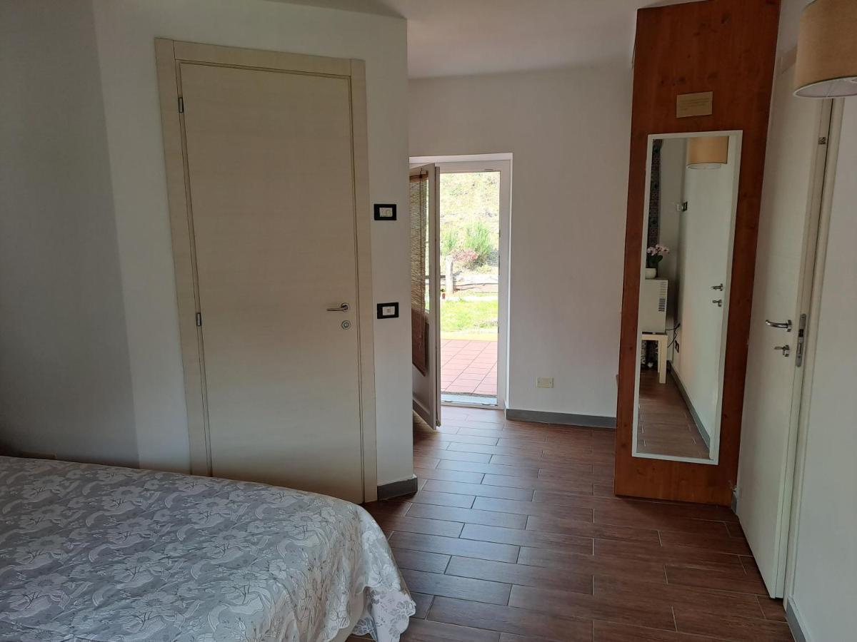 B&B La Casina Rosa La Spezia Valeriano Lunense エクステリア 写真