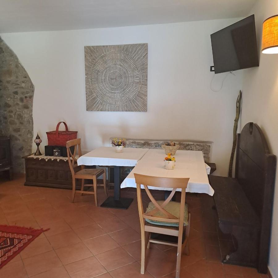 B&B La Casina Rosa La Spezia Valeriano Lunense エクステリア 写真