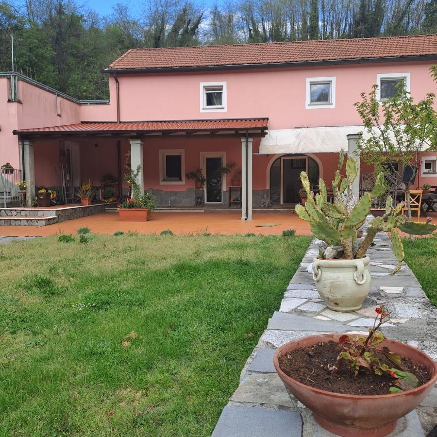 B&B La Casina Rosa La Spezia Valeriano Lunense エクステリア 写真