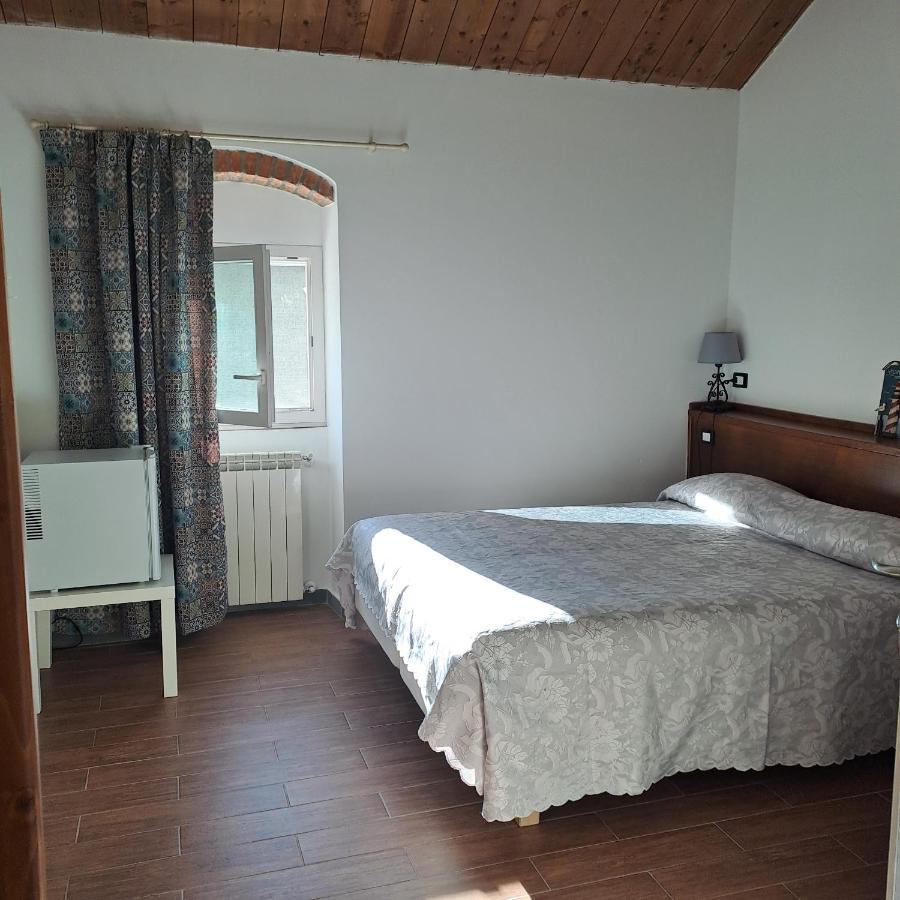 B&B La Casina Rosa La Spezia Valeriano Lunense エクステリア 写真