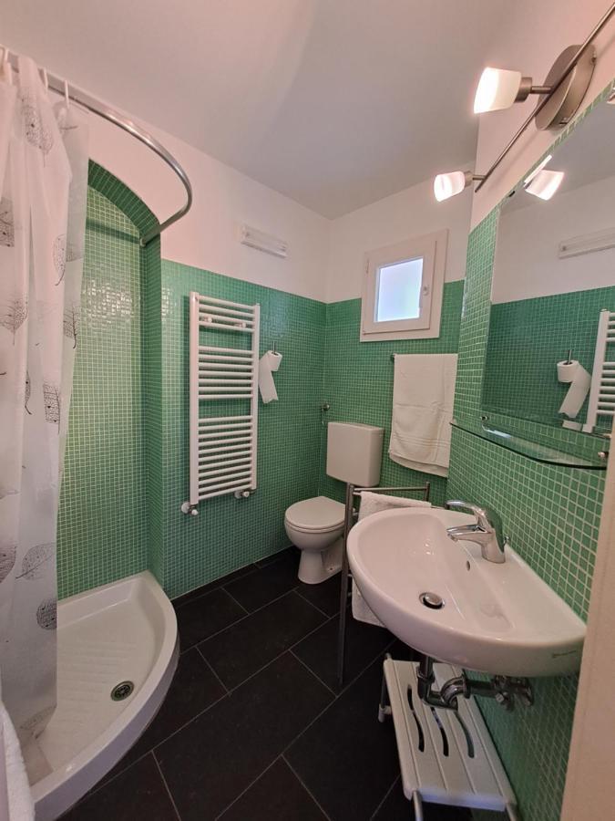 B&B La Casina Rosa La Spezia Valeriano Lunense エクステリア 写真