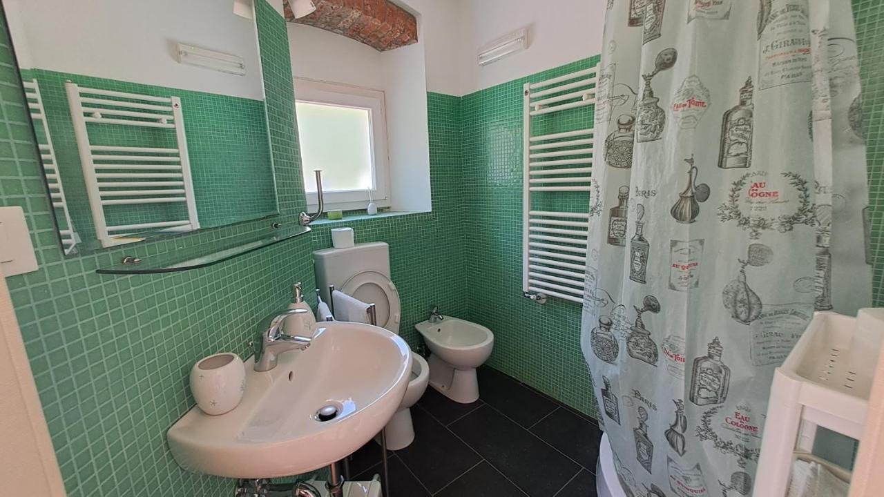 B&B La Casina Rosa La Spezia Valeriano Lunense エクステリア 写真